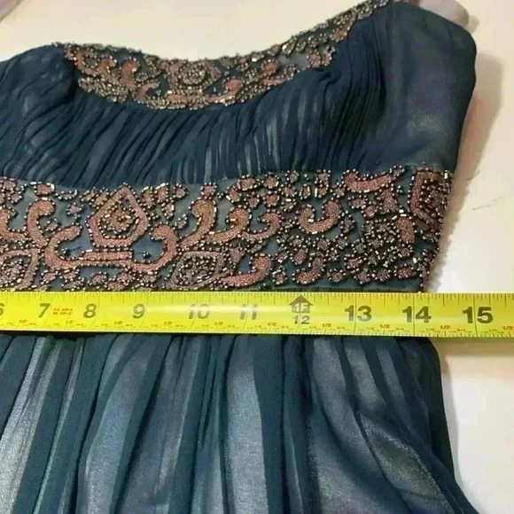 Adrianna Papell Cocktail dress w crinoline, beading, gorgeous pleating Size 6 - Picture 16 of 17
